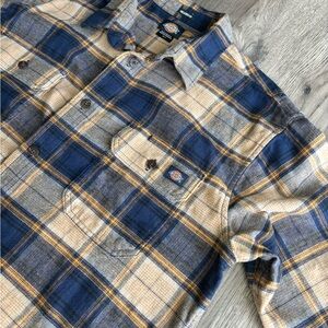 Dickies Flex Flannel Button Down Shirt Sz.M